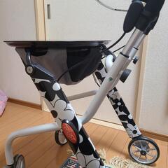 愛知県　竹虎　室内用歩行車トラストケアウォーカー「レッツゴーミニ」　シルバーカー