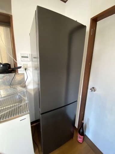 2021年製　定価半額　冷蔵庫 231L 2ドア 大容量 新生活