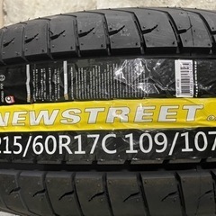新品未使用ハイエース等　レーベンハート GXL206  215/60R17