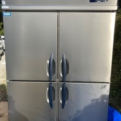 【引取り限定】 業務用 冷凍冷蔵庫 大和冷機 三相 4ドア 厨房機器 