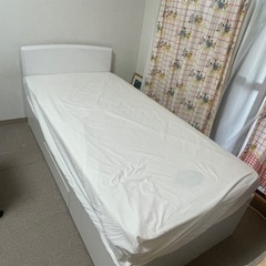 ニトリ　収納付きシングルベッド
