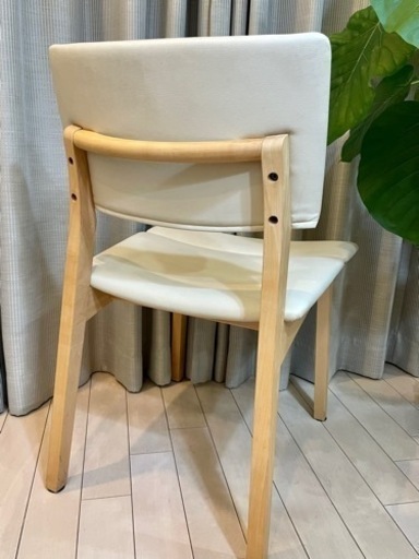 平田椅子製作所ダイニングチェアー　アイボリー TOPO Side Chair – 平田椅子製作所