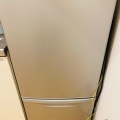【ネット決済】138L パーソナル冷蔵庫 NR-B14AW