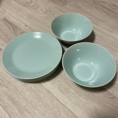 IKEAの平皿とスープ皿6枚