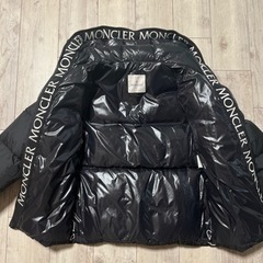 MONTCLA  GIUBBOTTO  モンクレールモンクラ　サイズ3