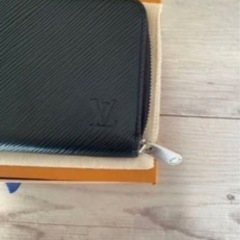 LOUIS VUITTON ルイヴィトン 長財布 エピ ジッピーウォレット 箱付き 