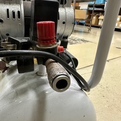 エアーコンプレッサーWモーター MVCP-0350Syw2 50L