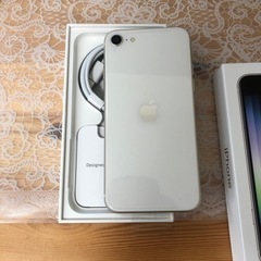 AppleiPhoneSE第3世代64GBスターライトMMYD3...