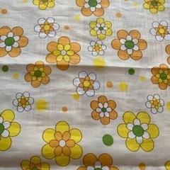シャワーカーテン　オレンジ花柄