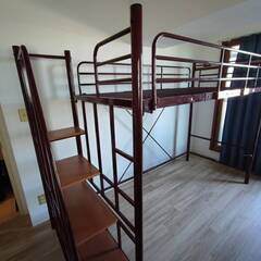 ニトリ階段付きロフトベッド（コンセント付の宮付き、高さ2段調整可能）直接引き取れる方限定