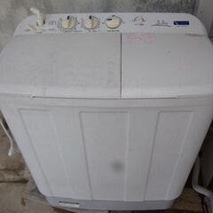 ヤマダオリジナル二層式洗濯機