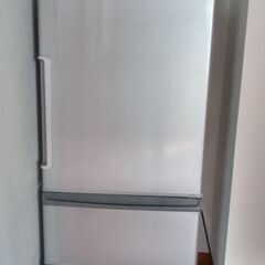 冷蔵庫アクア - シングルまたはカップルに最適