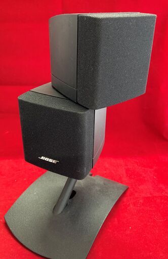 BOSE ボーズ　上下2段式 キューブスピーカー　サテライトスピーカー　コード・スタンド付