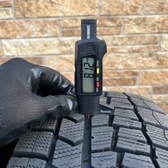 バリ溝 205/60R16 スタッドレスタイヤ