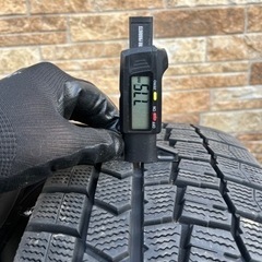 バリ溝 205/60R16 スタッドレスタイヤ