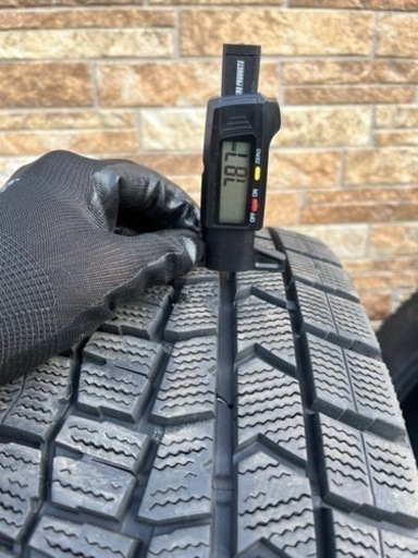 注文 バリ溝 205/60R16 スタッドレスタイヤ 