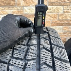 バリ溝 205/60R16 スタッドレスタイヤ