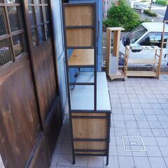 CRASH GATE(クラッシュゲート)のアトランダム ダイニングボード 120cmです。ブルックリンスタイルなど男前インテリアにおススメのレンジボードはナチュラルなカフェスタイルにも。CJ501