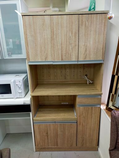 木製　おしゃれな食器棚　美品です NO88
