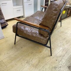 ヴィンテージ調 二人掛けソファー アイアンフレーム 革張り ブラウン★買取帝国 朝霞店 ヴィンテージ調 二人掛けソファー アイアンフレーム 革張り ブラウン