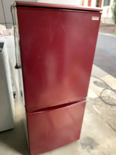 SHARP 冷蔵庫☺最短当日配送可♡無料で配送及び設置いたします♡ SJ-C14X-R 2013年製☺SHARP003