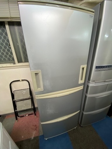 大型冷蔵庫シャープ３４５L大阪市内配達設置無料保証有り