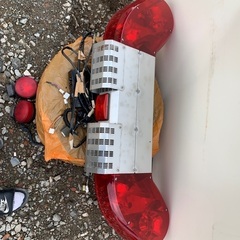 希少！本物現車外し！救急車ライト、アンプ、拡声器！下取り可能！パトライト、赤橙