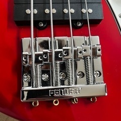 フェンダー　エレキベース