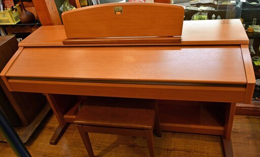 ●近郊配送可(^^♪　クラビノーバ♪●ヤマハ 電子ピアノ Clavinova CLP-130C　綺麗な　中古品●相模原　横浜　神奈川●YAMAHA