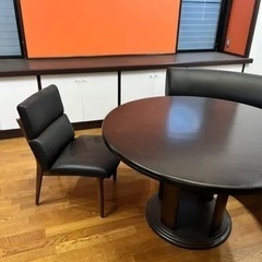 オシャレなダイニングテーブルセット