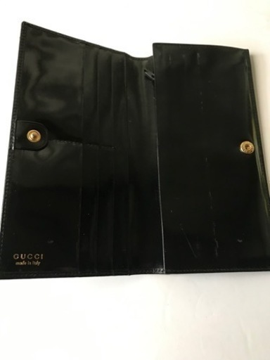 売り切れました、ありがとうございました‼️  GUCCI 二つ折り長財布 エナメル