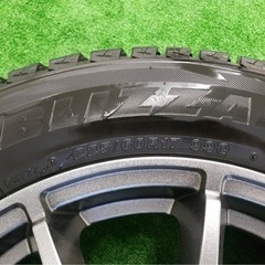 スタッドレスタイヤホイールセット225/60R17  