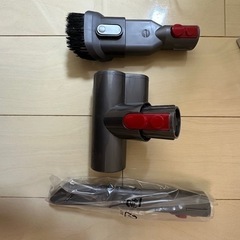 ダイソン V8 fluffy スタンド無料