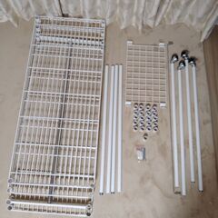 値下げ　頑丈ハンガーラック 120タイプ（幅122cm）白