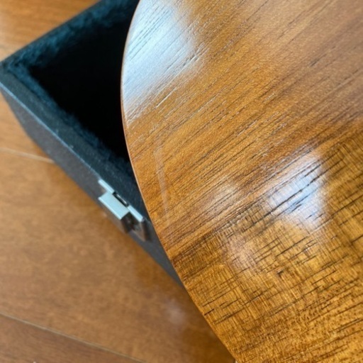 GString Ukulele Co HalawaValley Hawaii