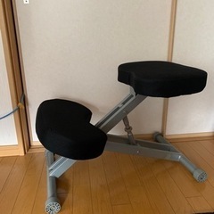 バランスチェア　姿勢矯正椅子