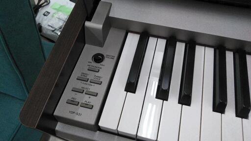 ヤマハ　電子ピアノ　YDP-S31