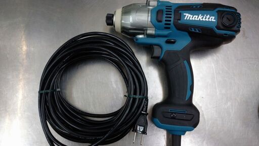 Makita TD0220 インパクトドライバー 2020年製 中古美品