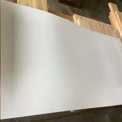 ホワイトのガリバリウム鋼板
