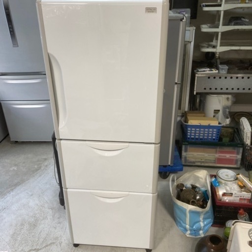 HITACHI3ドア冷蔵庫
