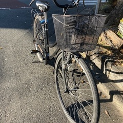 黒い自転車asahiアサヒメーカーライト付き