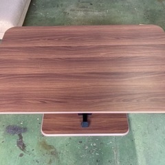 ● モダンデコ、昇降式テーブル、幅119.5センチ、新品価格27998円