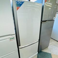 🎵MITSUBISH(三菱) 298L冷蔵庫 🔹定価￥65,620🔹 2015年 MR-D30X-W