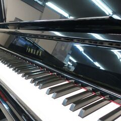 ヤマハ中古アップライトピアノ　UX30BL (1989年製造）