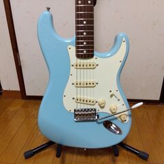 フェンダーのストラットキャスター（ソニックブルー）made in Japan 