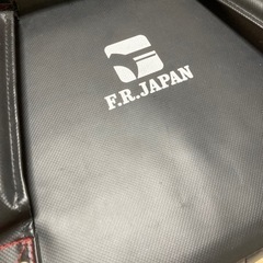 ファイティングロード　プロフェッショナル　ボディバッグ