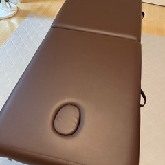 【美品】持ち運び可能★マッサージベッド