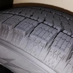 【値下げしました】ブリジストンスタッドレスタイヤ195/65R15