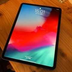 iPad Pro 2018 64GB 11インチ カバー付き
