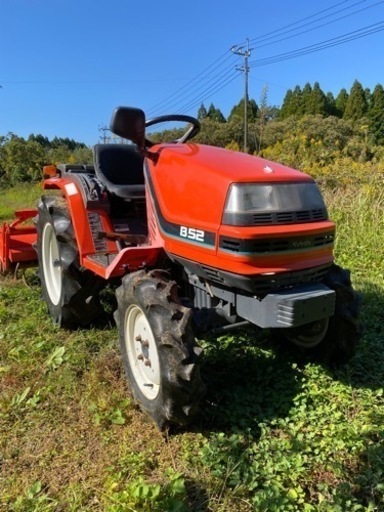 農機具トラクター　クボタＢ52